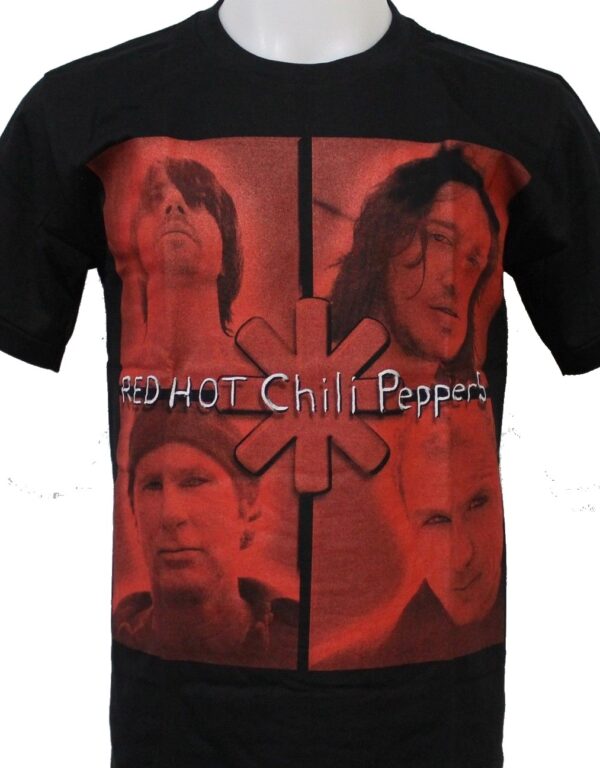 Red Hot Chili Peppers t-shirt size L