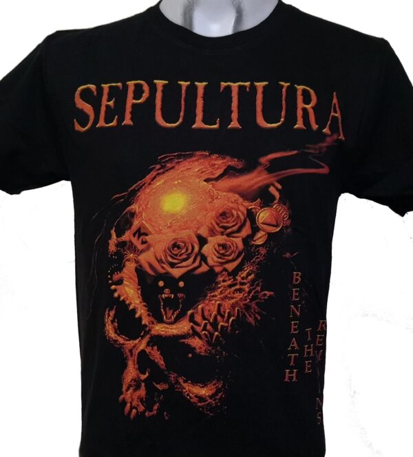 Sepultura t-shirt Beneath the Remains size M