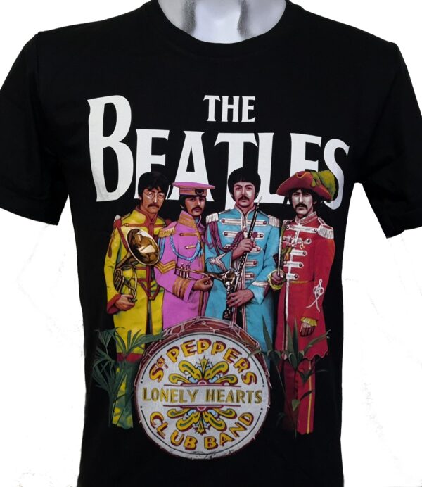 The Beatles t-shirt size M