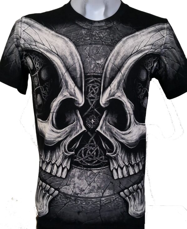 Skull t-shirt size XL