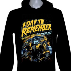 A Day To Remember long-sleeved t-shirt w/hoodie size M