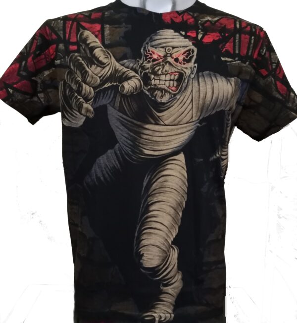 Iron Maiden t-shirt size XL all-over print - Image 2
