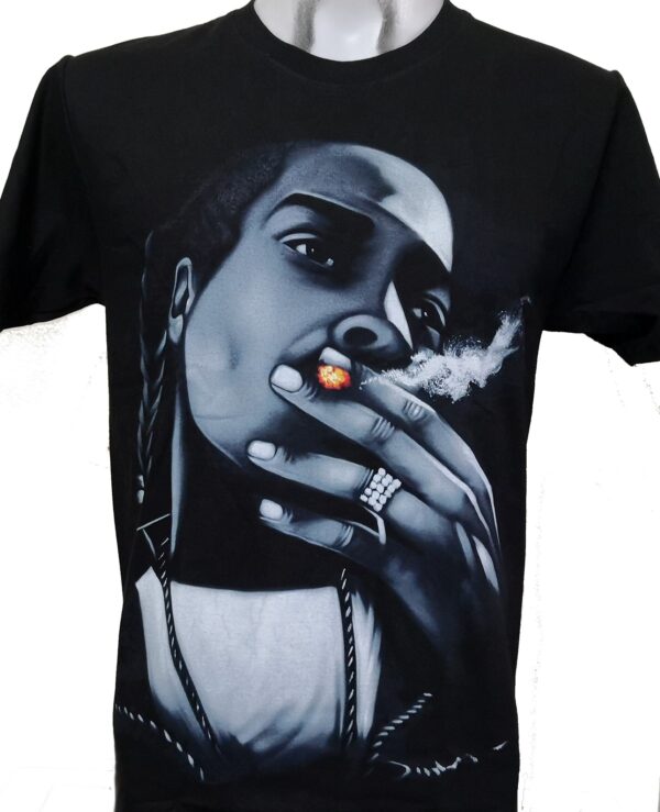Snoop Dogg t-shirt size L