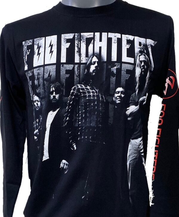 Foo Fighters long-sleeved t-shirt size XL